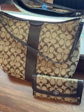 Matching Set! Vintage Coach Hobo Shoulder Bag Tan & Rich Brown